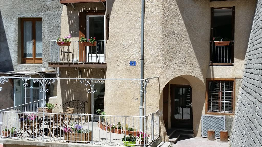 Maison A Tour Briancon Eksteriør billede