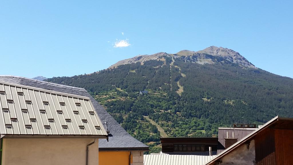 Maison A Tour Briancon Eksteriør billede