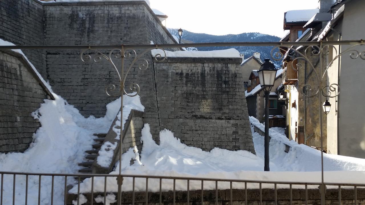 Maison A Tour Briancon Eksteriør billede