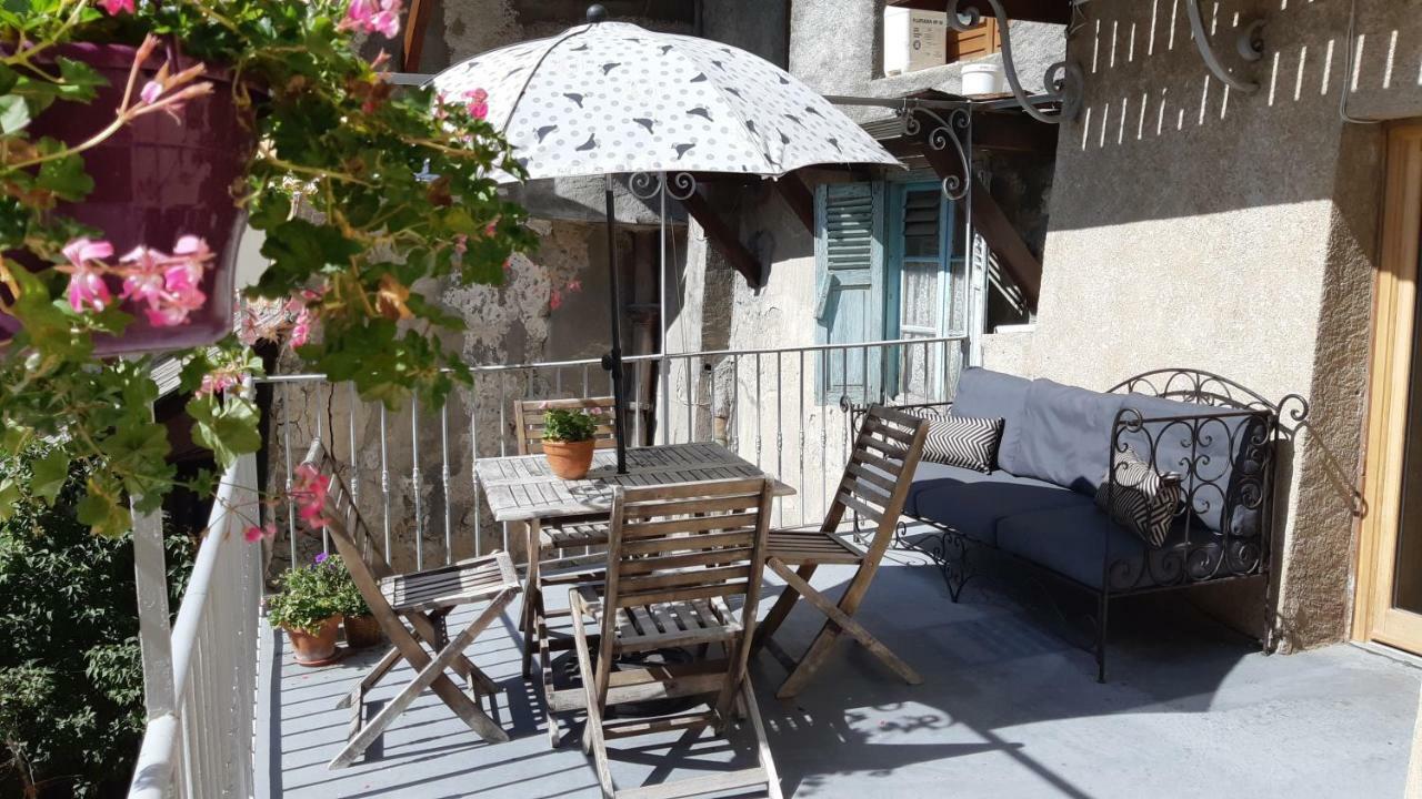 Maison A Tour Briancon Eksteriør billede